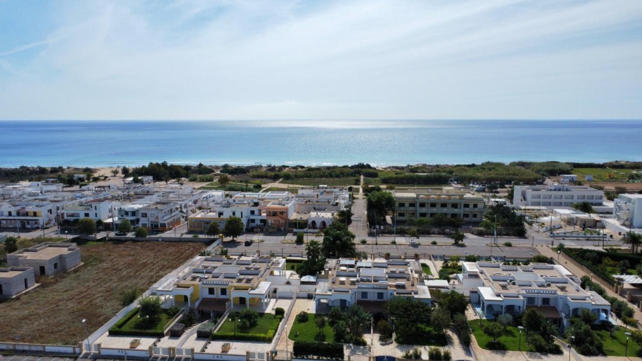 Le Sorelle Del Mare - Sole E Persia Marina Di Pescoluse Bagian luar foto